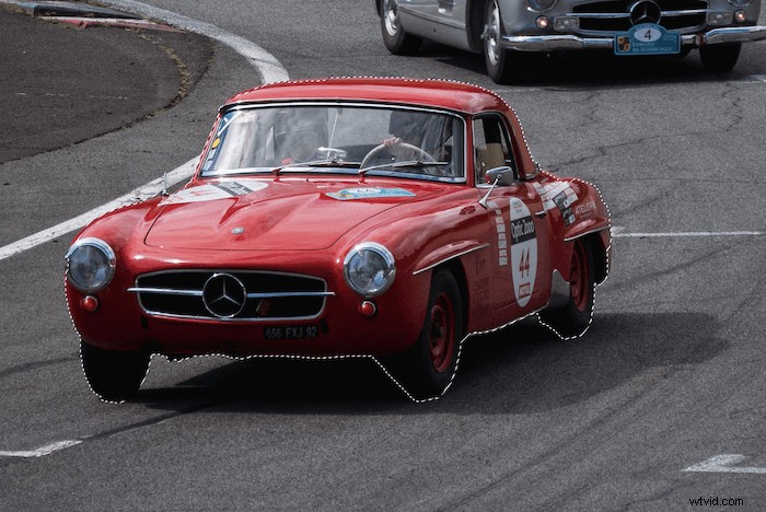 Master Radial Blur in Photoshop: Easy Step-by-Step Tutorial