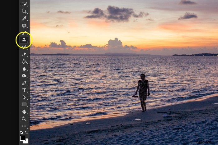 Effortless Guide: Remove Unwanted People from Photos Using Photoshop