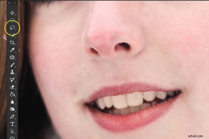 Photoshop Tutorial: How to Whiten Teeth Naturally Using Adjustment Layers