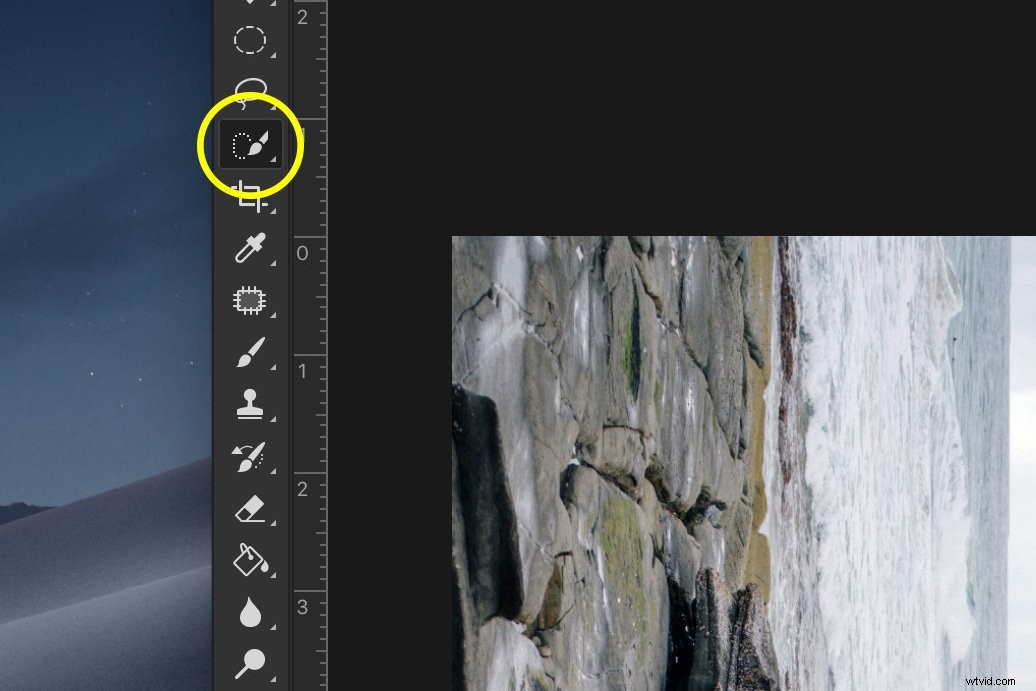 Master Bend and Warp Effects in Photoshop: Step-by-Step Tutorial