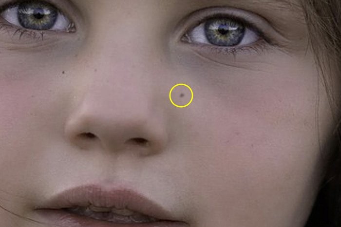 Photoshop Tutorial: Master Highlighting, Removing, or Adding Freckles Like a Pro