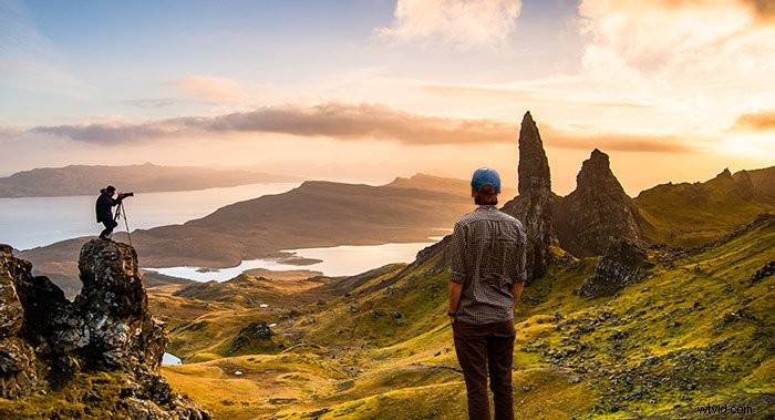 How to Create Clipping Masks in Photoshop: Easy Step-by-Step Guide