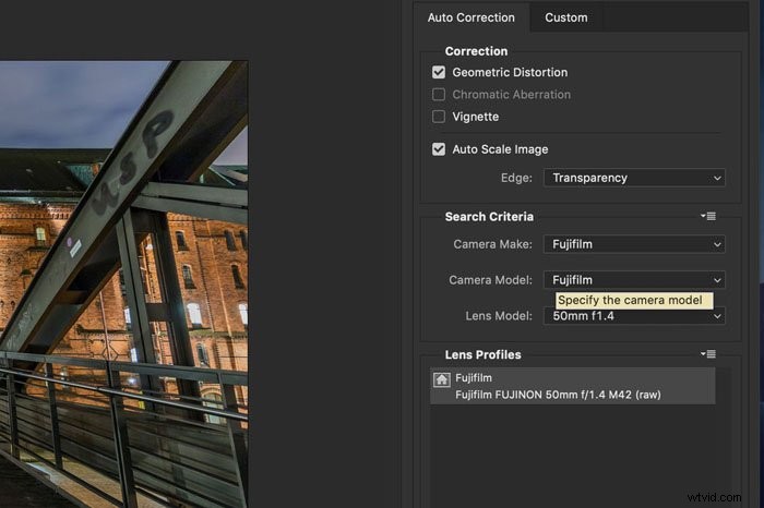 Master Photoshop Lens Correction Filter: Fix Distorted Lines Effortlessly