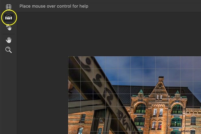 Master Photoshop Lens Correction Filter: Fix Distorted Lines Effortlessly