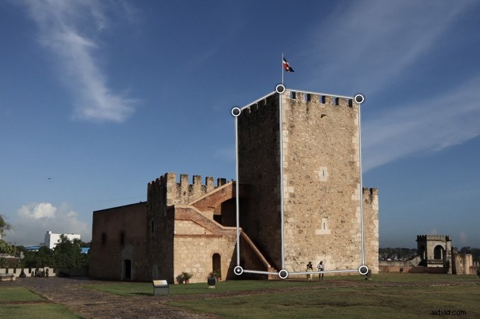 Master Perspective Warp in Photoshop: Fix Architectural Distortions Effortlessly