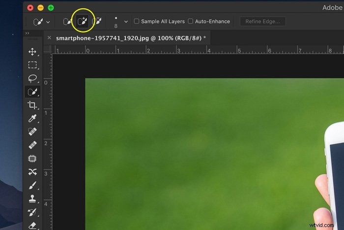 Expert Guide: How to Remove Backgrounds in Photoshop Step-by-Step