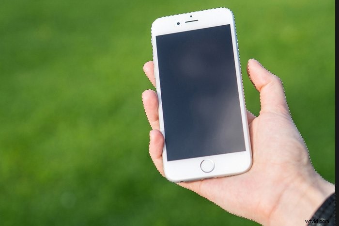 Expert Guide: How to Remove Backgrounds in Photoshop Step-by-Step