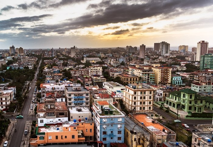 Create Stunning Tilt-Shift Miniature Effects in Photoshop: Easy Step-by-Step Guide