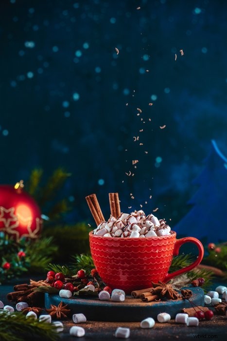 Master Levitating Christmas Cookies: Stunning Still Life Photography Tutorial