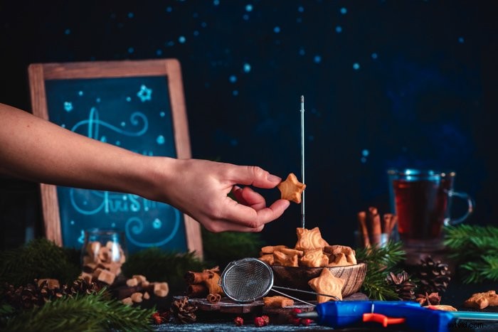 Master Levitating Christmas Cookies: Stunning Still Life Photography Tutorial