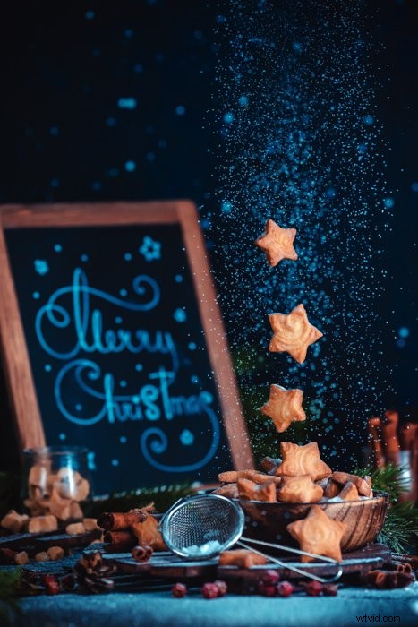 Master Levitating Christmas Cookies: Stunning Still Life Photography Tutorial