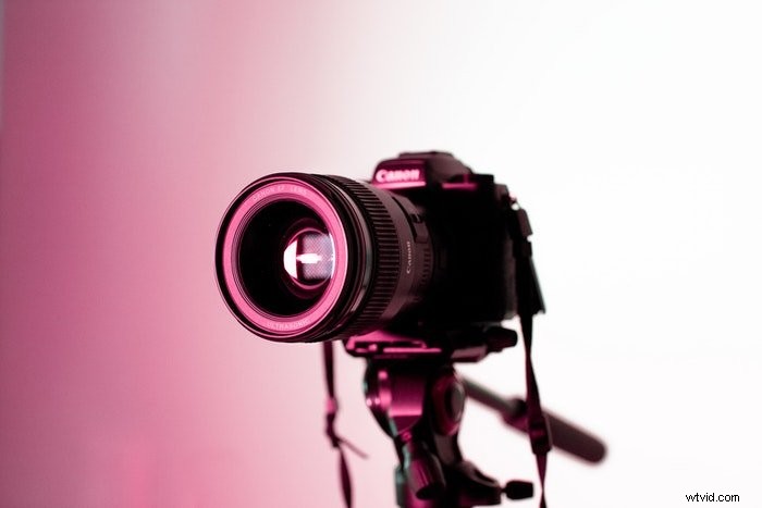 Master Paint in Water Technique: Stunning In-Camera Liquid Photography Effects