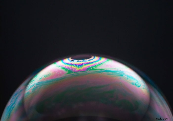 9 Expert Tips for Capturing Stunning Soap Bubble Photography