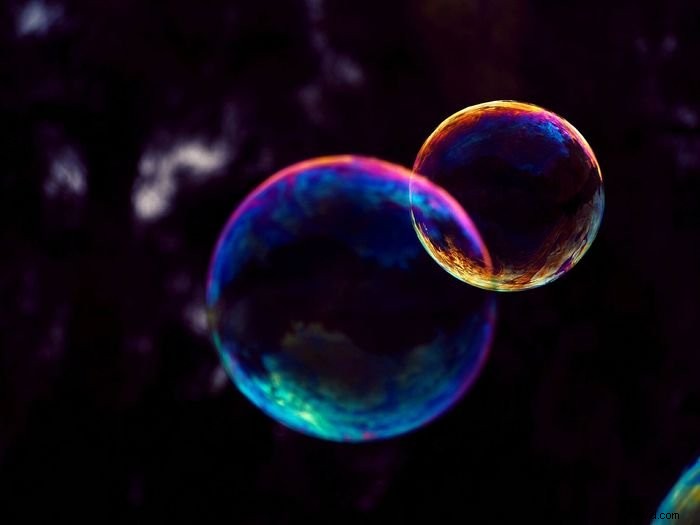 9 Expert Tips for Capturing Stunning Soap Bubble Photography
