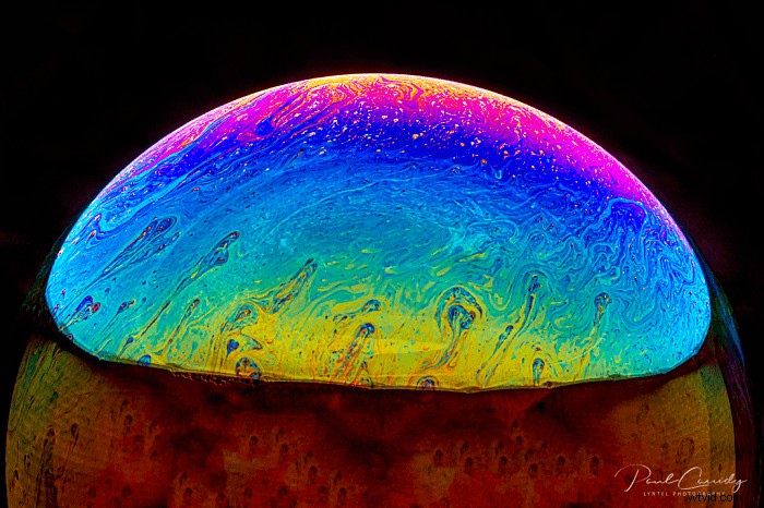 9 Expert Tips for Capturing Stunning Soap Bubble Photography