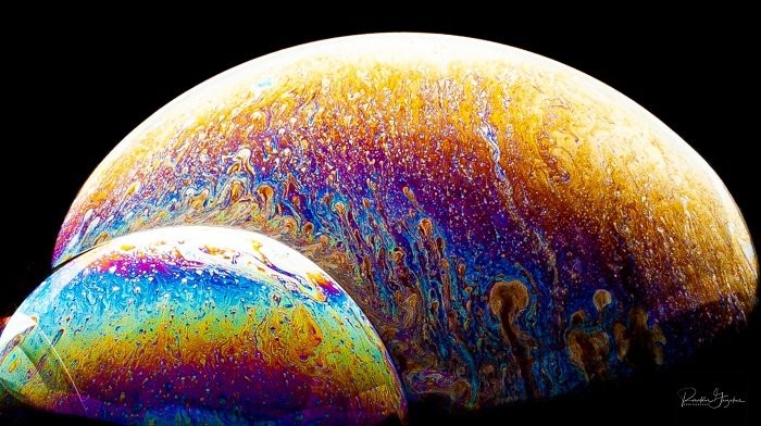 9 Expert Tips for Capturing Stunning Soap Bubble Photography
