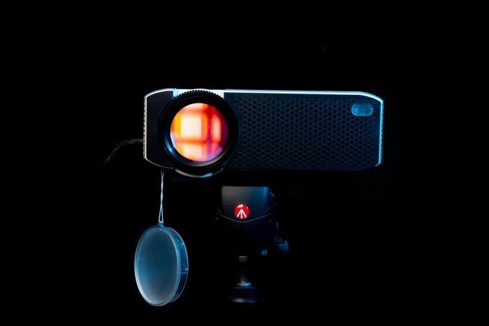 Projector Photography: Master Creative Shoots with Pro Techniques