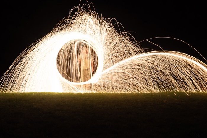 11 Expert Tips for Capturing Stunning Steel Wool Photography Sparks
