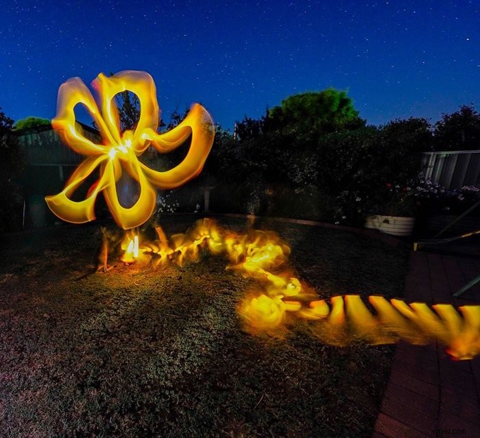 Master Stunning Light Graffiti: Pro Long Exposure Photography Guide