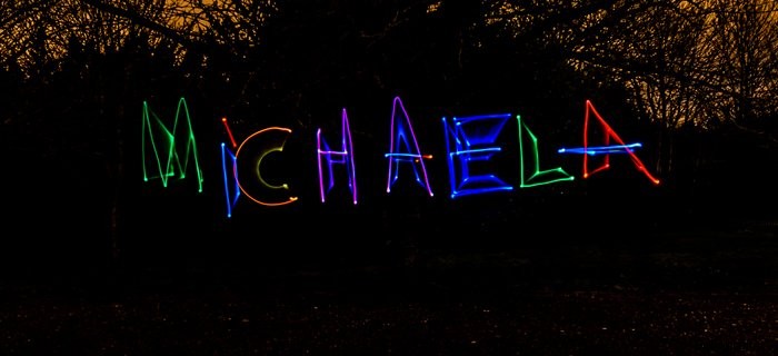 Master Stunning Light Graffiti: Pro Long Exposure Photography Guide