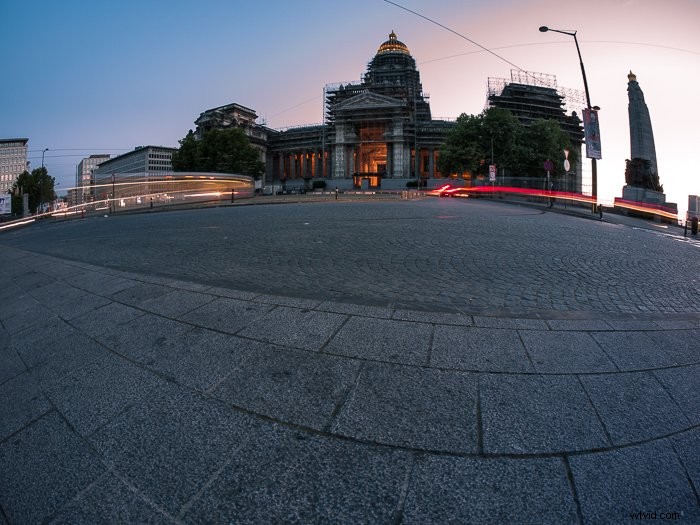 Master Stunning Light Trails: Expert Long Exposure Photography Guide