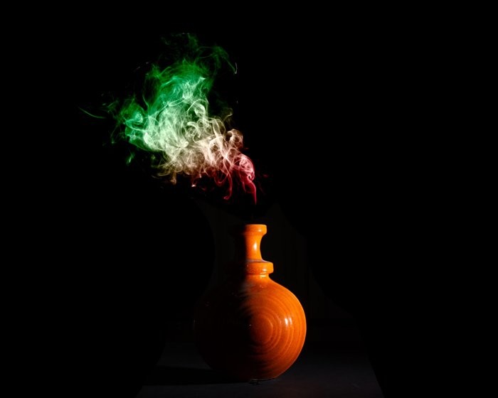 7 Expert Tips for Captivating Magical Still Life Smoke Photography