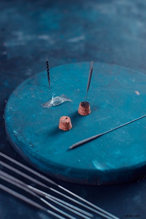 9 Expert Sparkler Photography Techniques for Stunning Still Life Shots