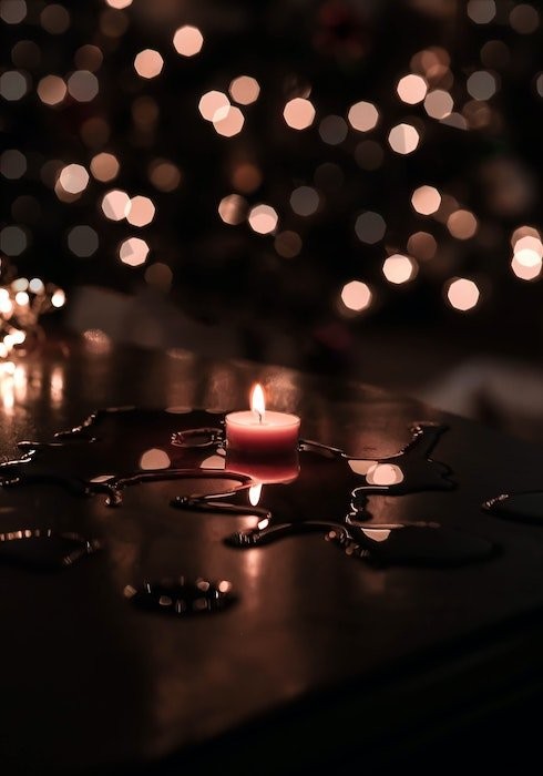 8 Expert Tips for Capturing Stunning Candlelight Photography