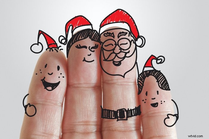 25 Creative Christmas Card Photo Ideas & Pro Tips to Capture Them Perfectly