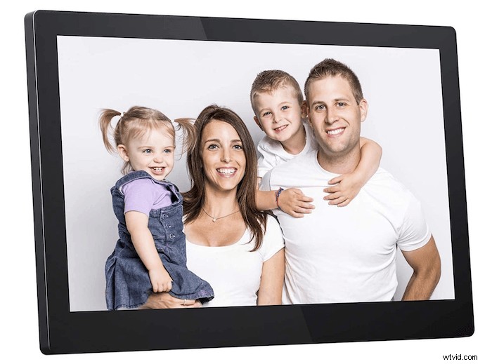 33 Unique & Creative Photo Gift Ideas for Friends and Family