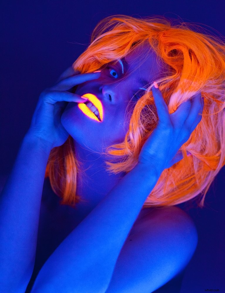 9 Expert Tips for Stunning Black Light Photography: Glow-in-the-Dark Effects