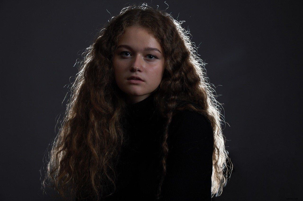 Master Rim Light: Create Dramatic, Unique Lighting Effects in Photography