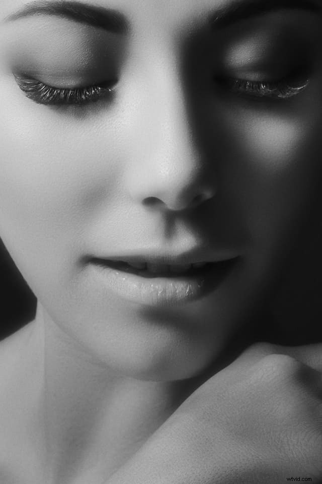 Master Rembrandt Lighting: The Ultimate Guide to Iconic Portrait Technique