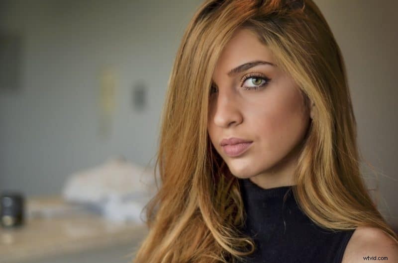 Ultimate Guide to Using Ring Lights for Stunning Beauty & Fashion Photography