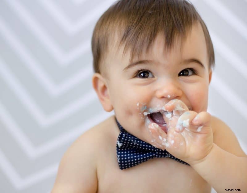15 Expert Secrets to Capturing Perfect Cake Smash Photos