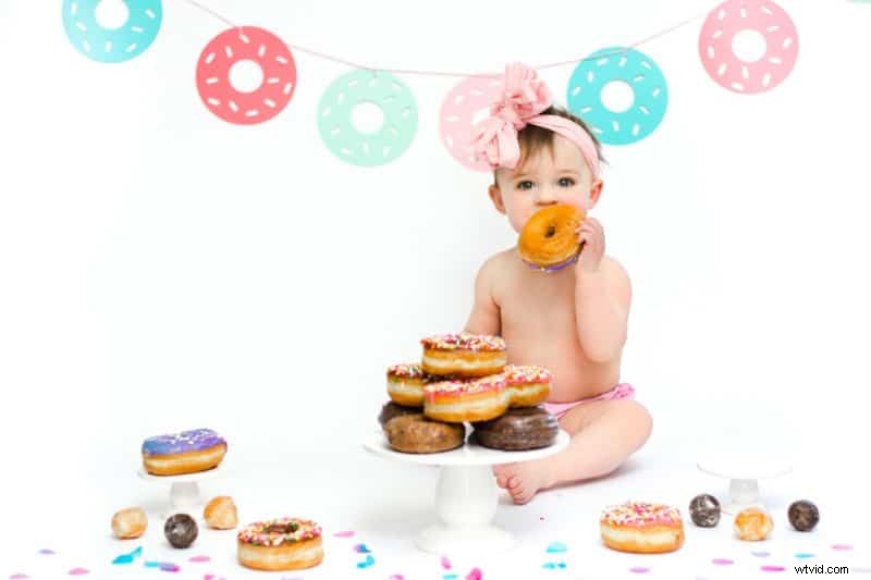 15 Expert Secrets to Capturing Perfect Cake Smash Photos