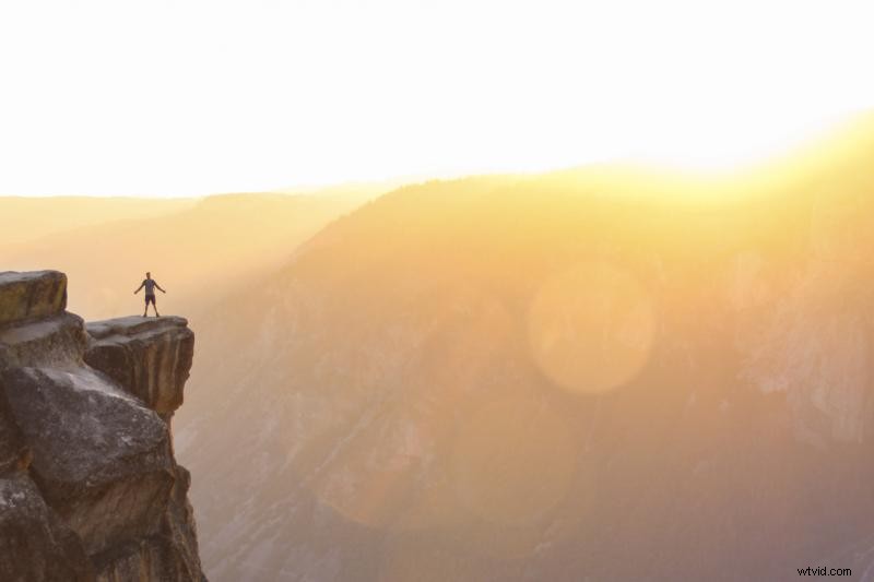 Master Lens Flares: How to Create Stunning Effects or Avoid Them in Photography