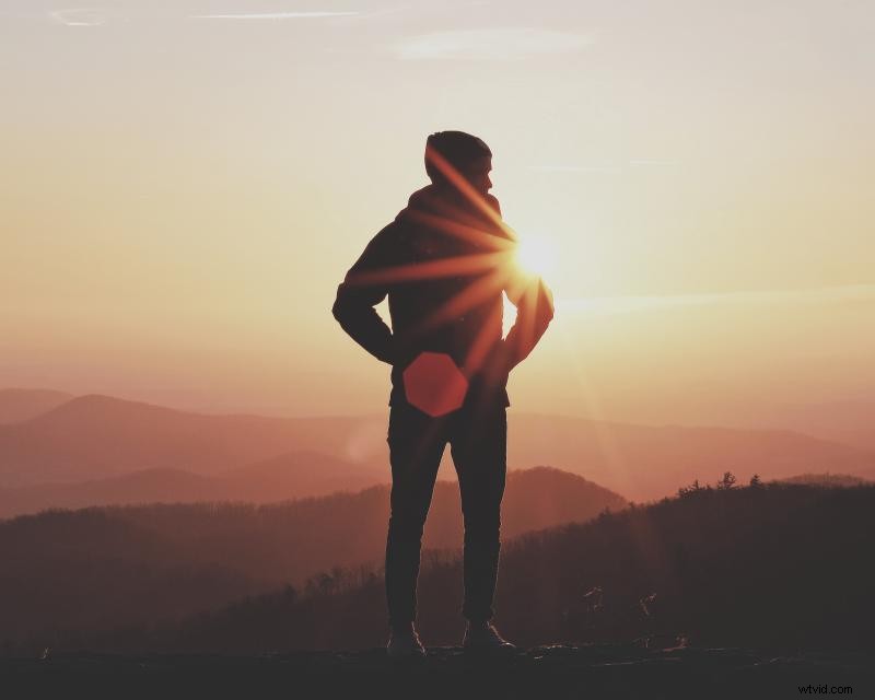 Master Lens Flares: How to Create Stunning Effects or Avoid Them in Photography