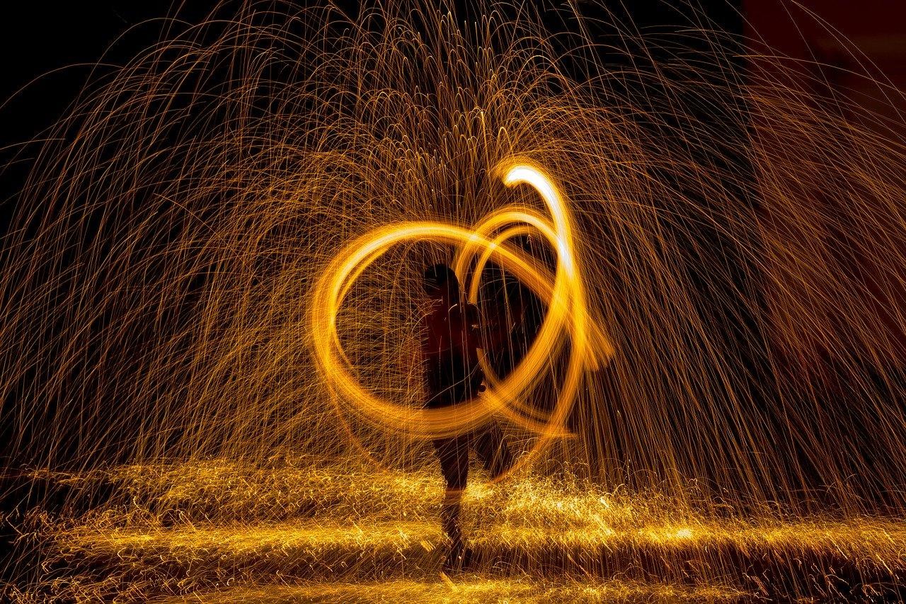 Master Steel Wool Photography: Stunning Light Painting Techniques