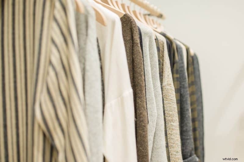 11 Compelling Reasons to Send a Style Guide for Coordinated Family Photo Outfits