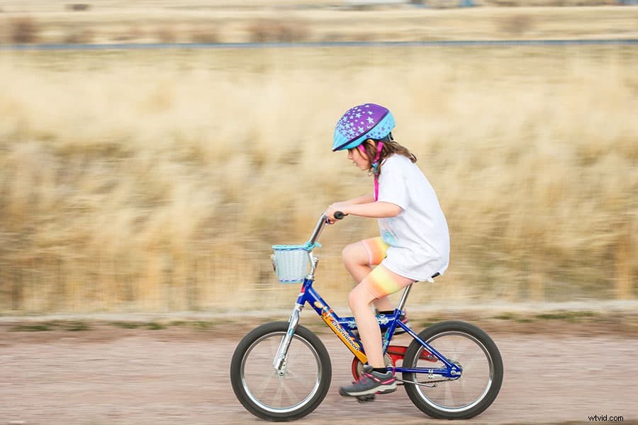 4 Essential Reasons to Master Panning Photography for Dynamic Motion Shots