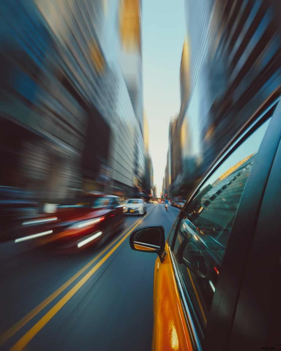 Master Panning Photography: 25 Expert Tips and Tricks for Stunning Motion Blur