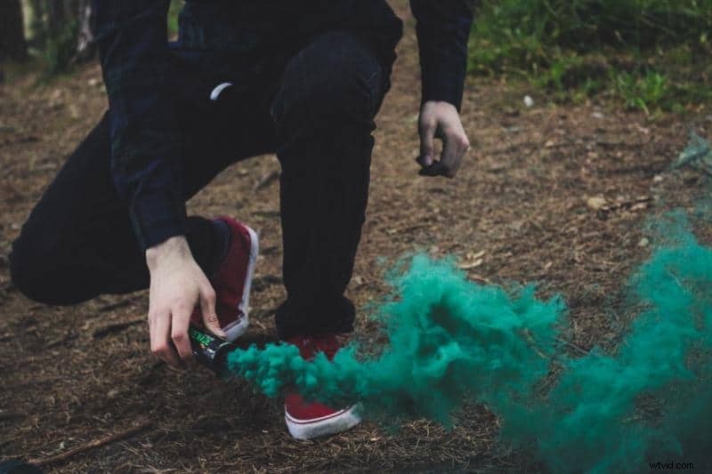 9 Expert Smoke Bomb Photography Tips for Jaw-Dropping Shots