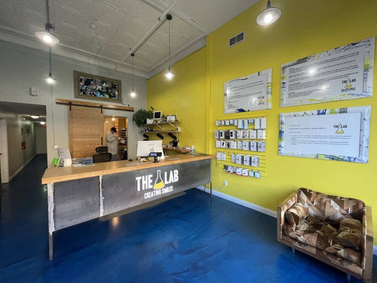 Stress-Free Holiday Shopping at The Lab: Local Deals & Exclusive Giveaway