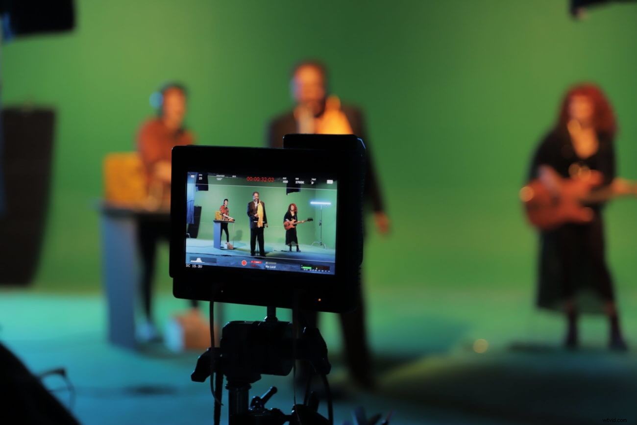 Crafting Compelling Ad Concepts: Build Around a Song s Lyrics, Mood & Visuals