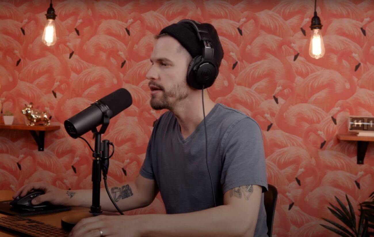 Create Stunning Travel Videos Using Only Stock Footage: Pro Guide