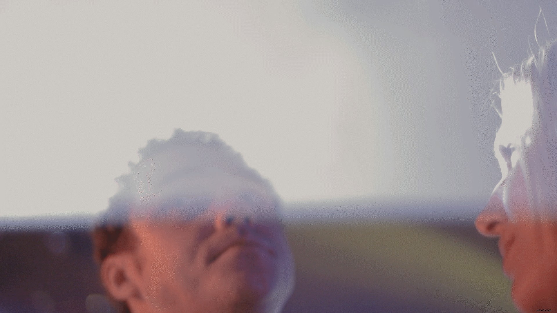 Expert Fix: Eliminate Rolling Shutter Flash with Opacity Blends