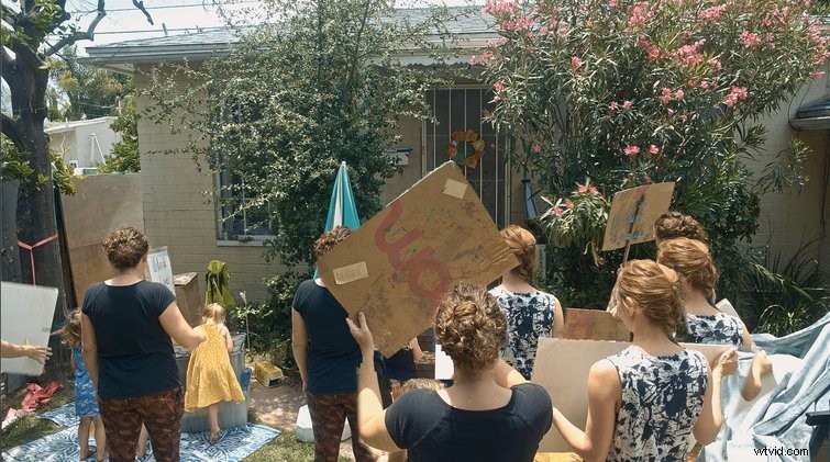 Create Realistic Digital Crowds in Premiere Pro: Easy Duplication Tutorial