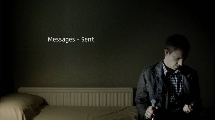 On-Screen Text Messages: Pros and Cons of 3 Top Filmmaking Techniques