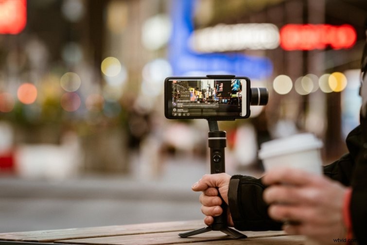 Smartphone Gimbals: Essential Low-Cost Accessory for Professional Video Footage